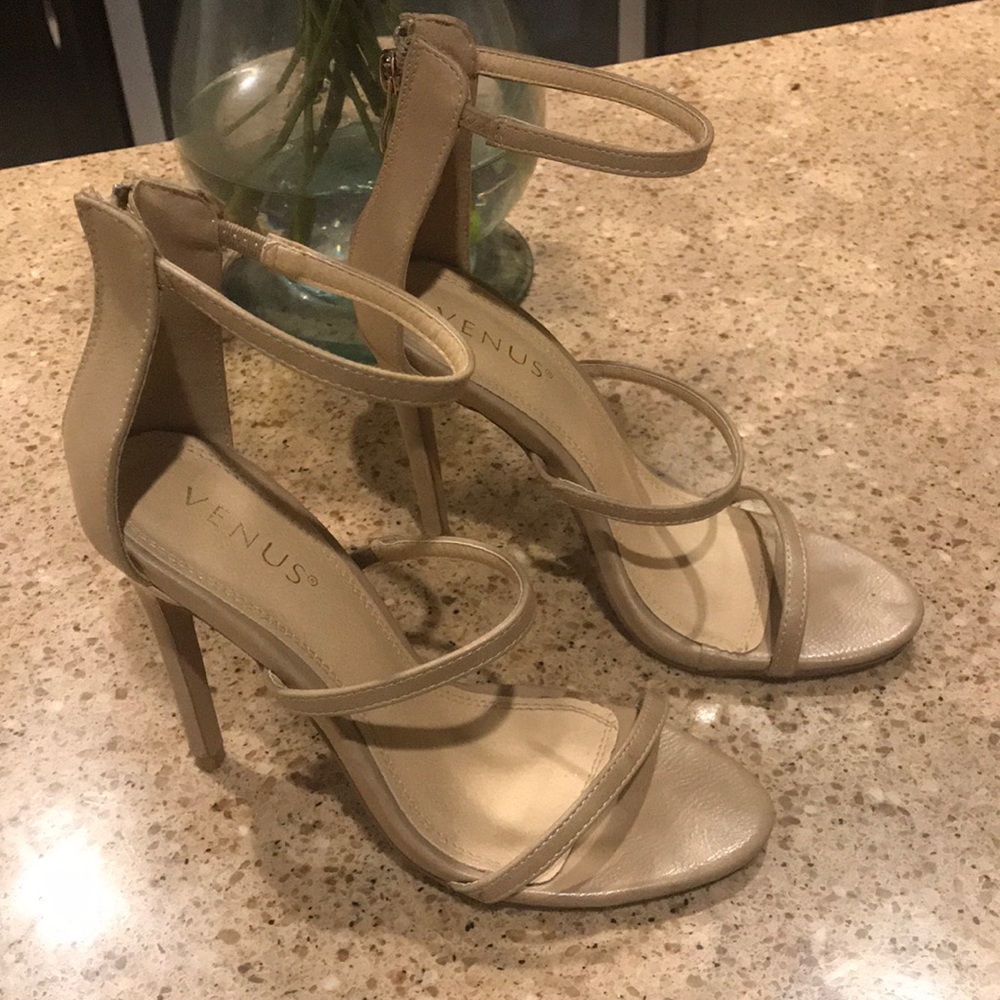 Venus Nude High Heels 6.5 with zipper back